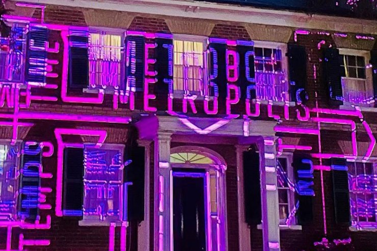 Stéphanie Léonard et Yen linh Thai, Parade d'ouverture, Nuit Blanche Toronto 2025